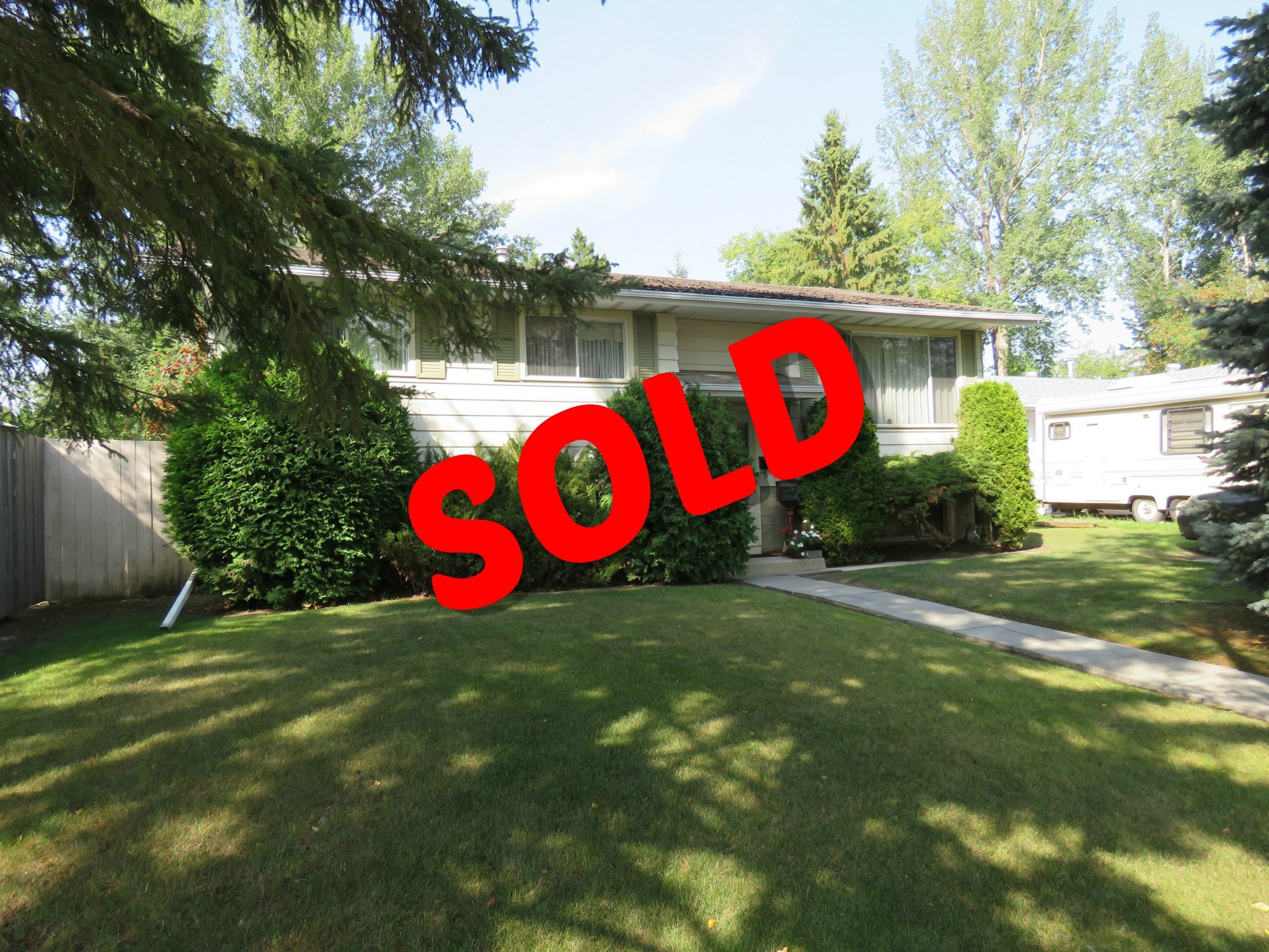 4 Gilby Street, Sherwood Park Property Listing